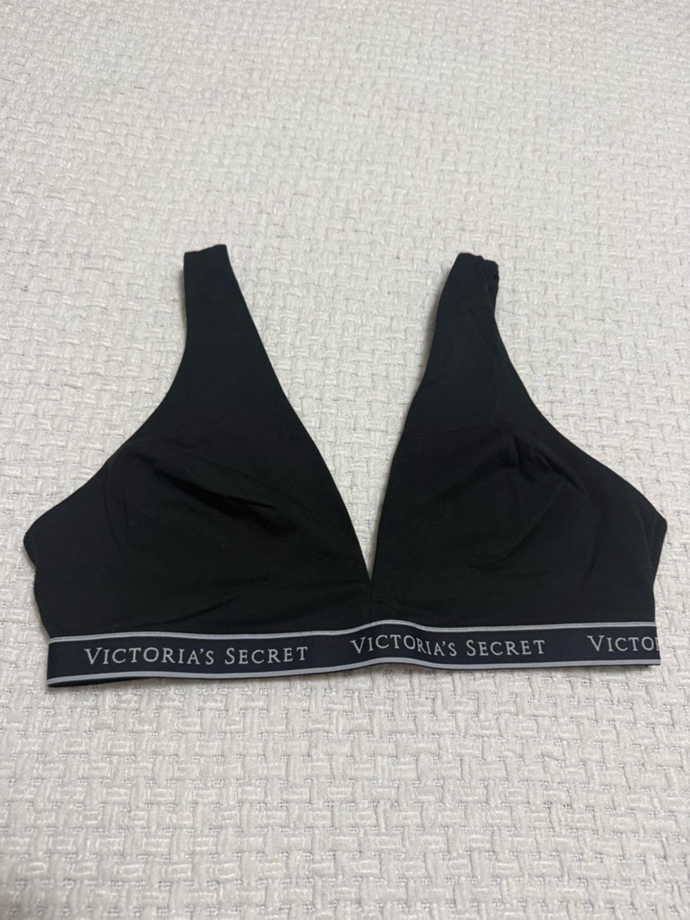 Victoria's Secret wireless cotton black plunge bralette Size XL. NEW WITH TAGS